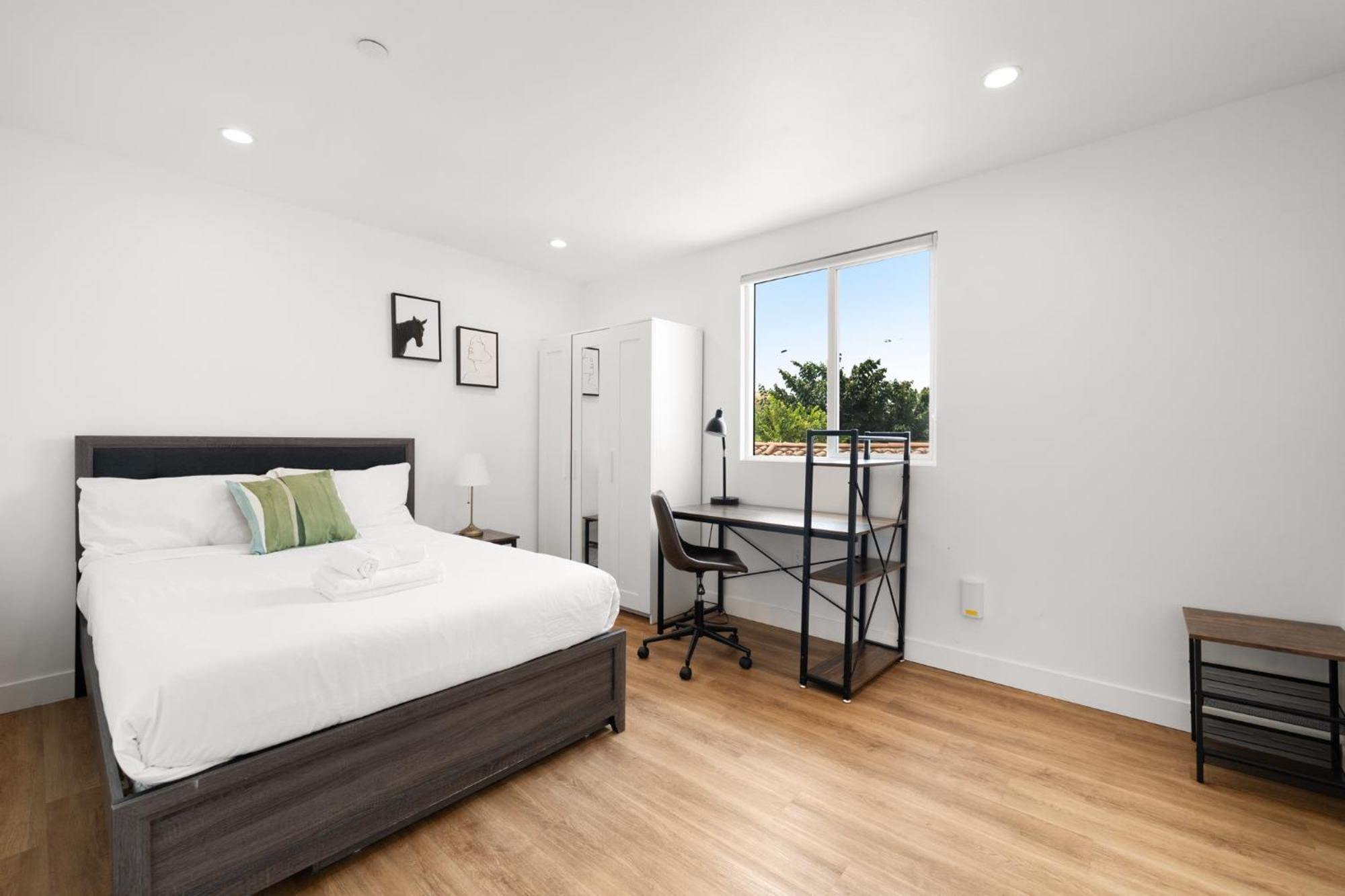 Modern Getaway In The Heart Of La Near Usc, Private Room With Share Living Room And Kitchen Los Ángeles Exterior foto