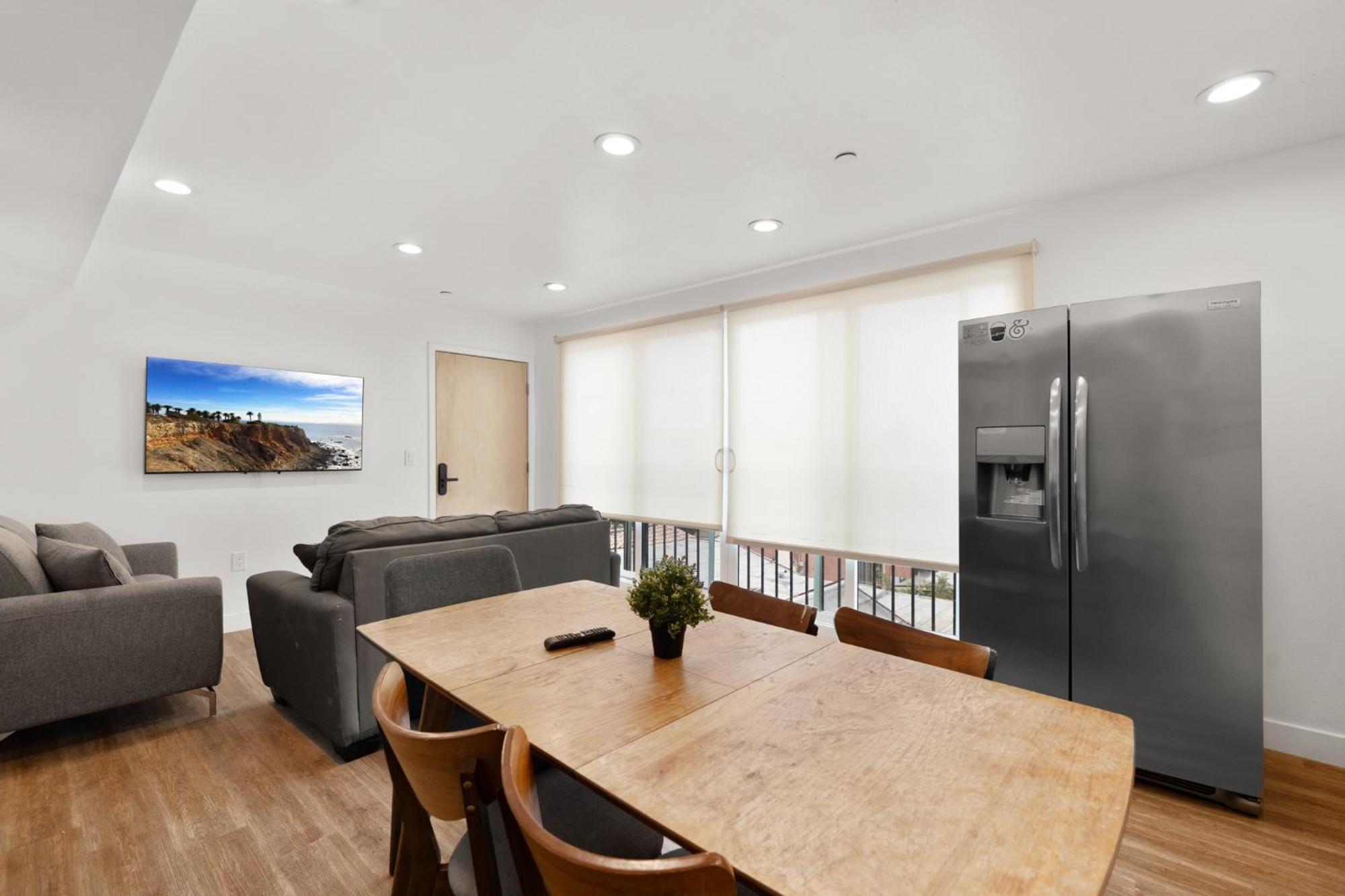 Modern Getaway In The Heart Of La Near Usc, Private Room With Share Living Room And Kitchen Los Ángeles Exterior foto