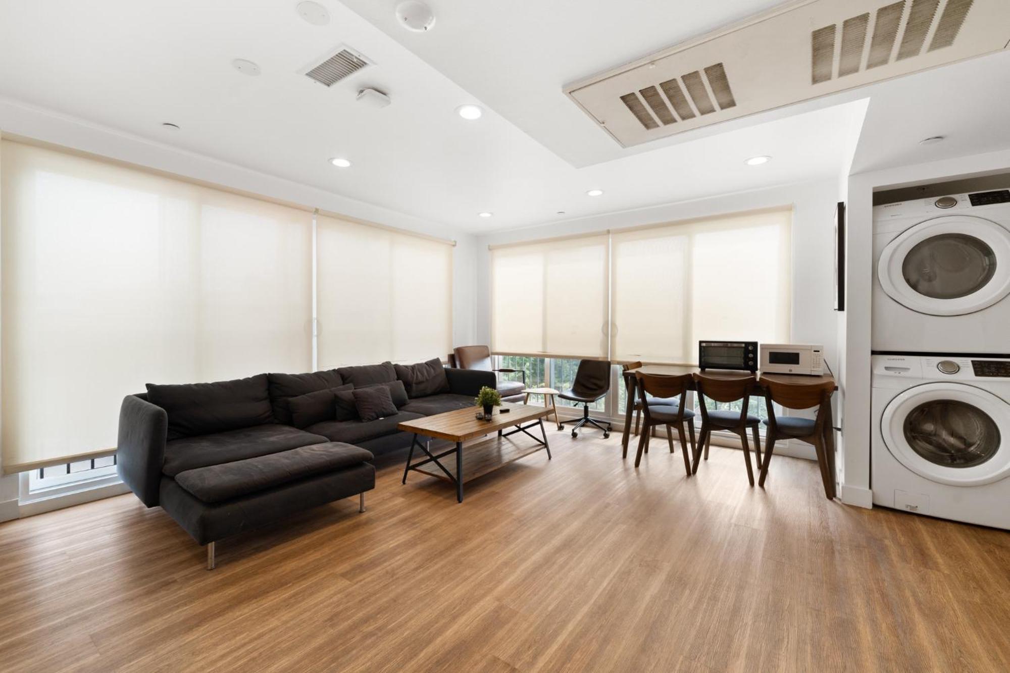 Modern Getaway In The Heart Of La Near Usc, Private Room With Share Living Room And Kitchen Los Ángeles Exterior foto