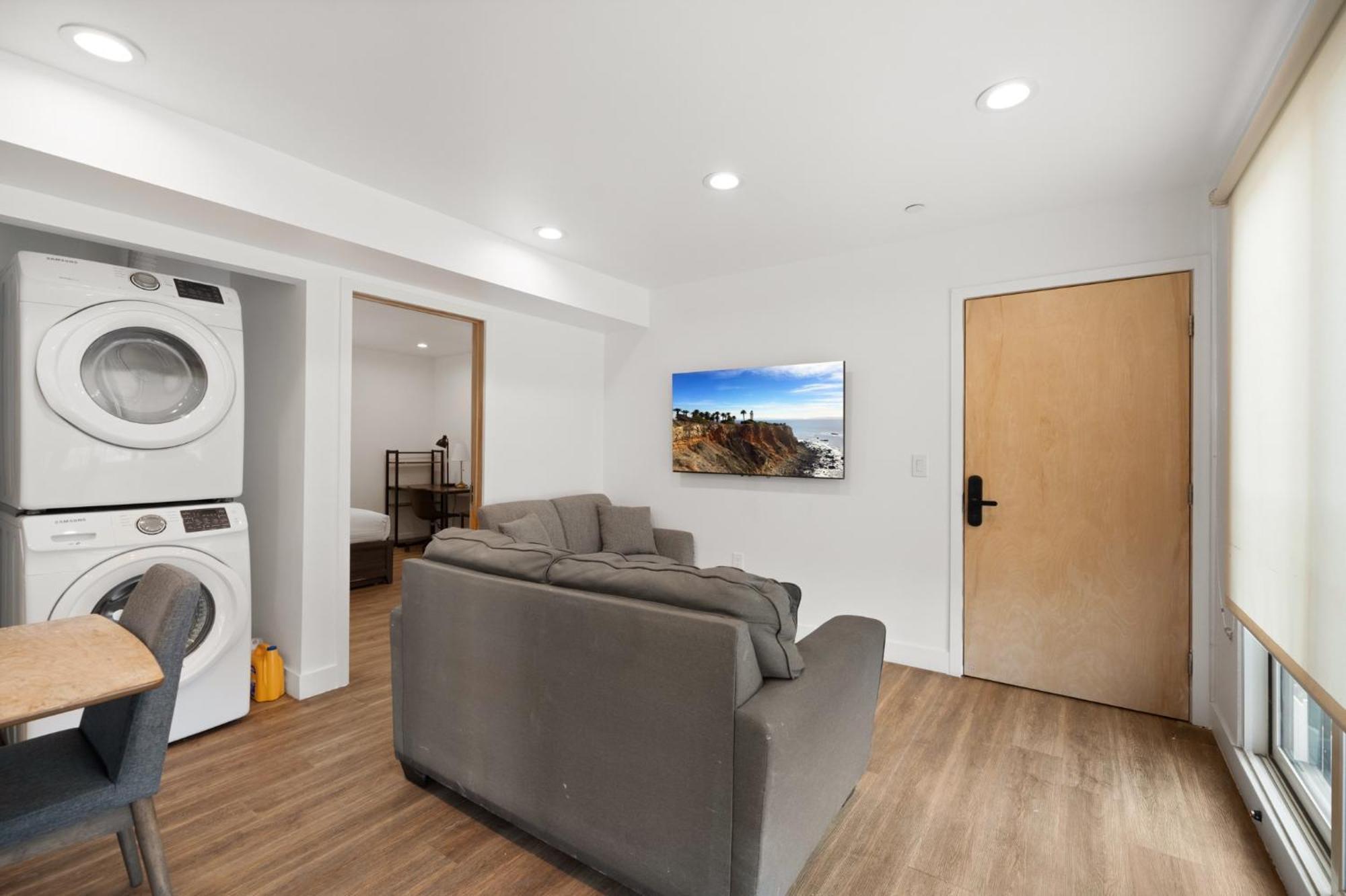 Modern Getaway In The Heart Of La Near Usc, Private Room With Share Living Room And Kitchen Los Ángeles Exterior foto